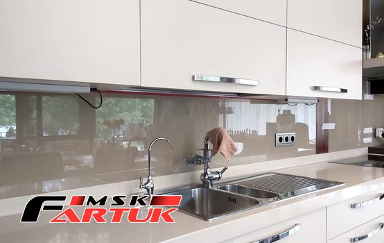 Стеклянный фартук для кухни Однотонные скинали (каталог RAL, NCS) №2d6b3dec-61b1-4299-90cf-d37371c5d681