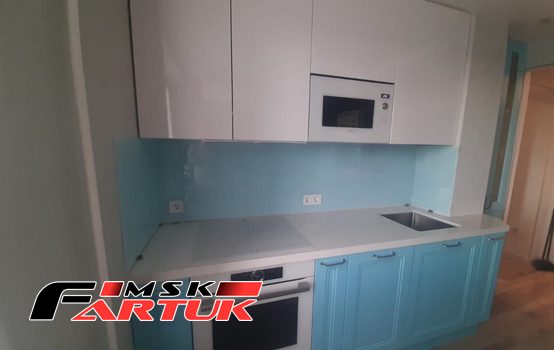 Стеклянный фартук для кухни Однотонные скинали (каталог RAL, NCS) №c7ad0a76-76e4-495a-bdfd-797fe46c4b05